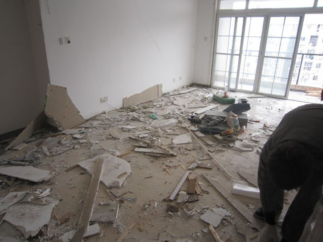 上海房屋室内拆除需控制成本(图1)